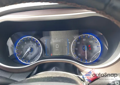 2019 Chrysler Pacifica Touring L from USA, damaged, VIN 2C4RC1BG0KR576114